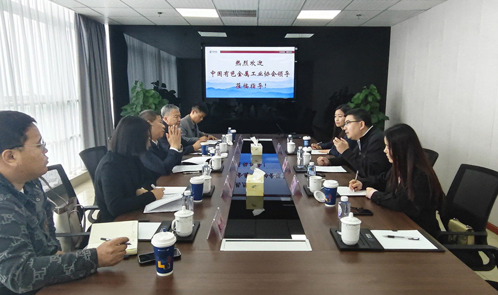 会场照片（网站 正文）.jpg